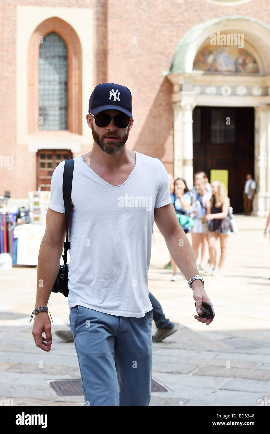 Chris Pine dressed casually wearing a 