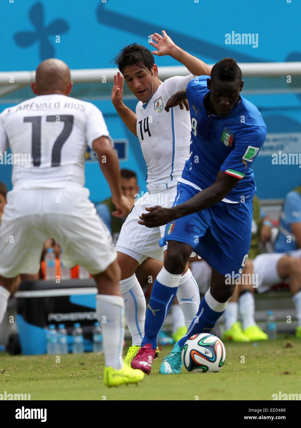 2014 FIFA World Cup - Group D - Italy v Uruguay (0-1) held at Estádio das Dunas  Featuring: Nicolas Lodeiro Where: Natal, Brazil When: 24 Jun 2014 Stock Photo