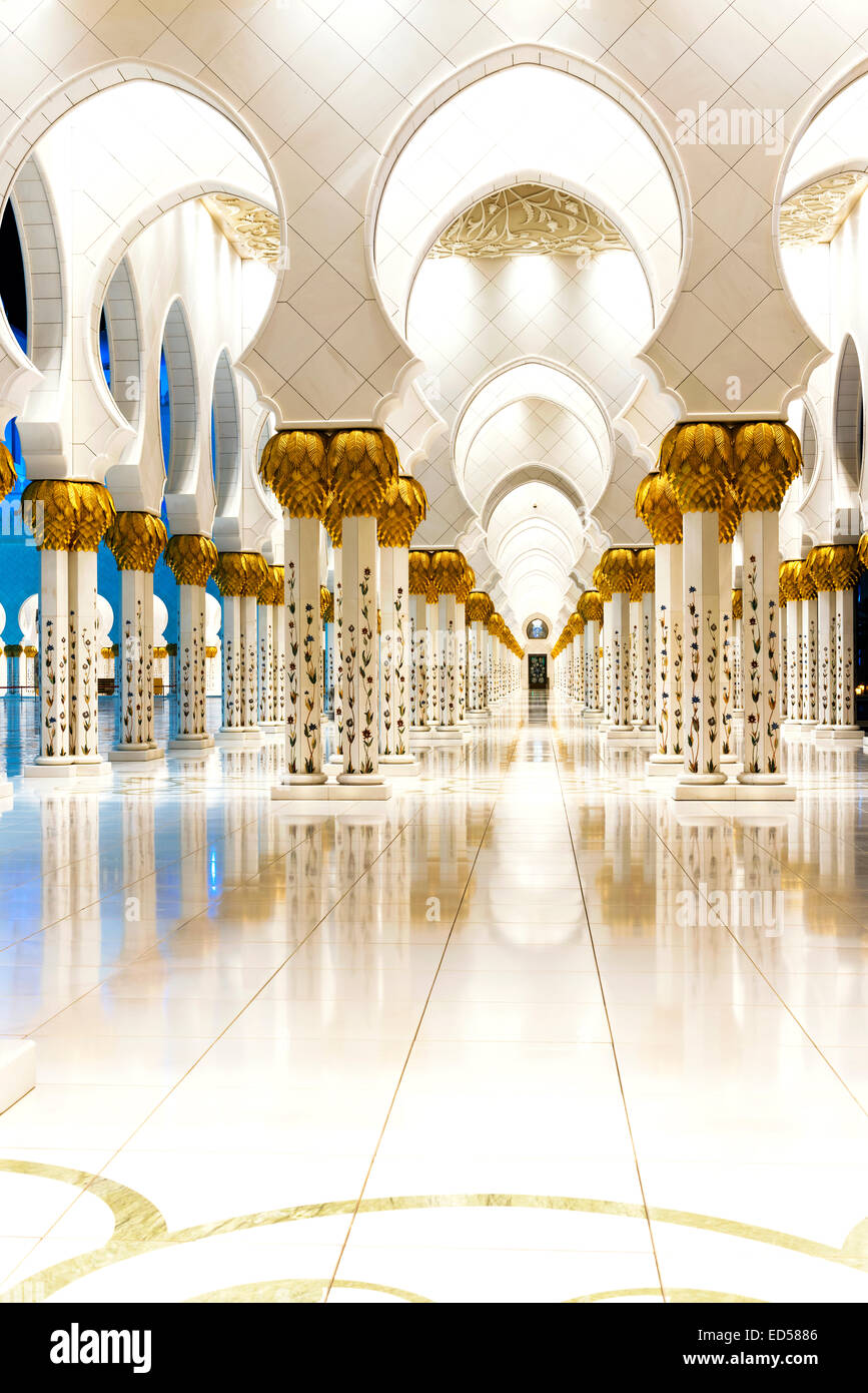 Abu Dhabi Sheikh Zayed White Mosque Stock Photo