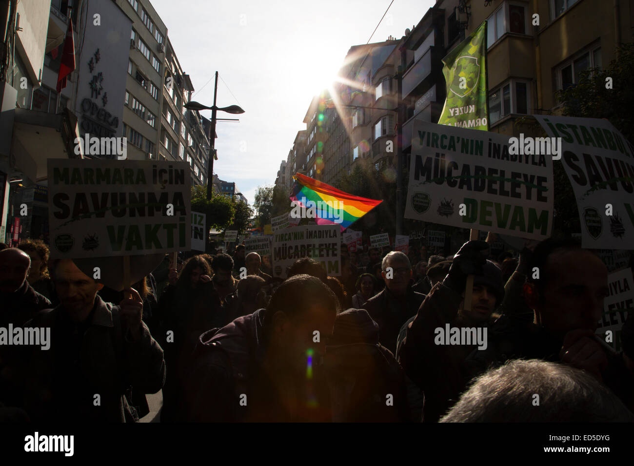 Kadikoy, Istanbul, Turkey. 28th Dec, 2014. Thousands gather in Kadikoy from around the country to protest against widespread environmental destruction due to urbanization. Despite a ban on Kadikoy for any protest, the demonstrators refused to change their original plan, and with widespread participation, the protest carried on peacefully. Photo by Bikem Ekberzade/Alamy Live News Stock Photo