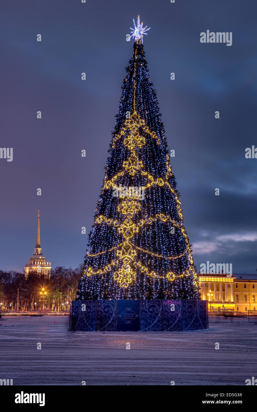 Russia st petersburg christmas tree hires stock photography and images