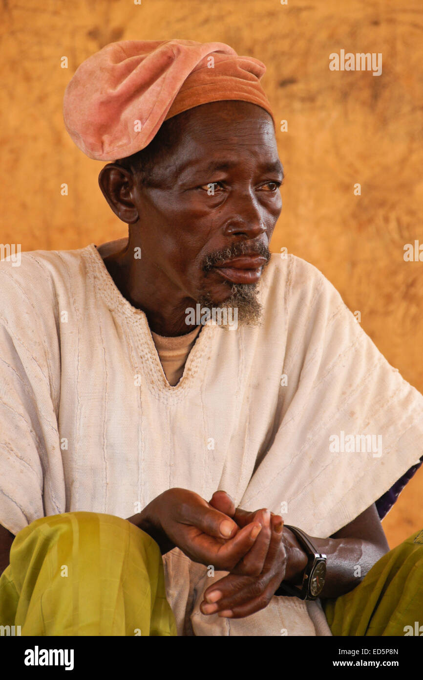 Portrait African Man Tribal Hi-res Stock Photography And Images - Alamy