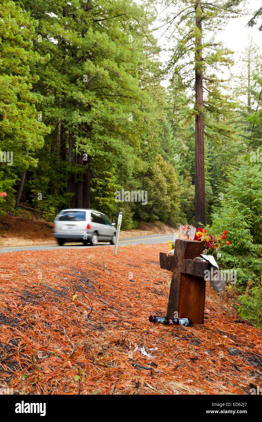 Roadside memorial on the Redwood Highway 101 Stock Photo