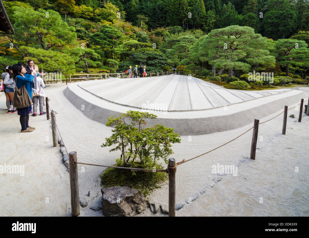 The sand garden of Ginkaku-ji, also known as the Temple of the Silver Pavilion, Kyoto, Kansai, Japan Stock Photo