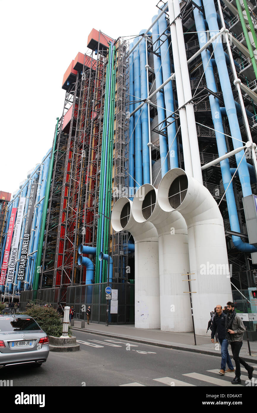 Paris high tech architecture building Pompidou Centre Stock Photo