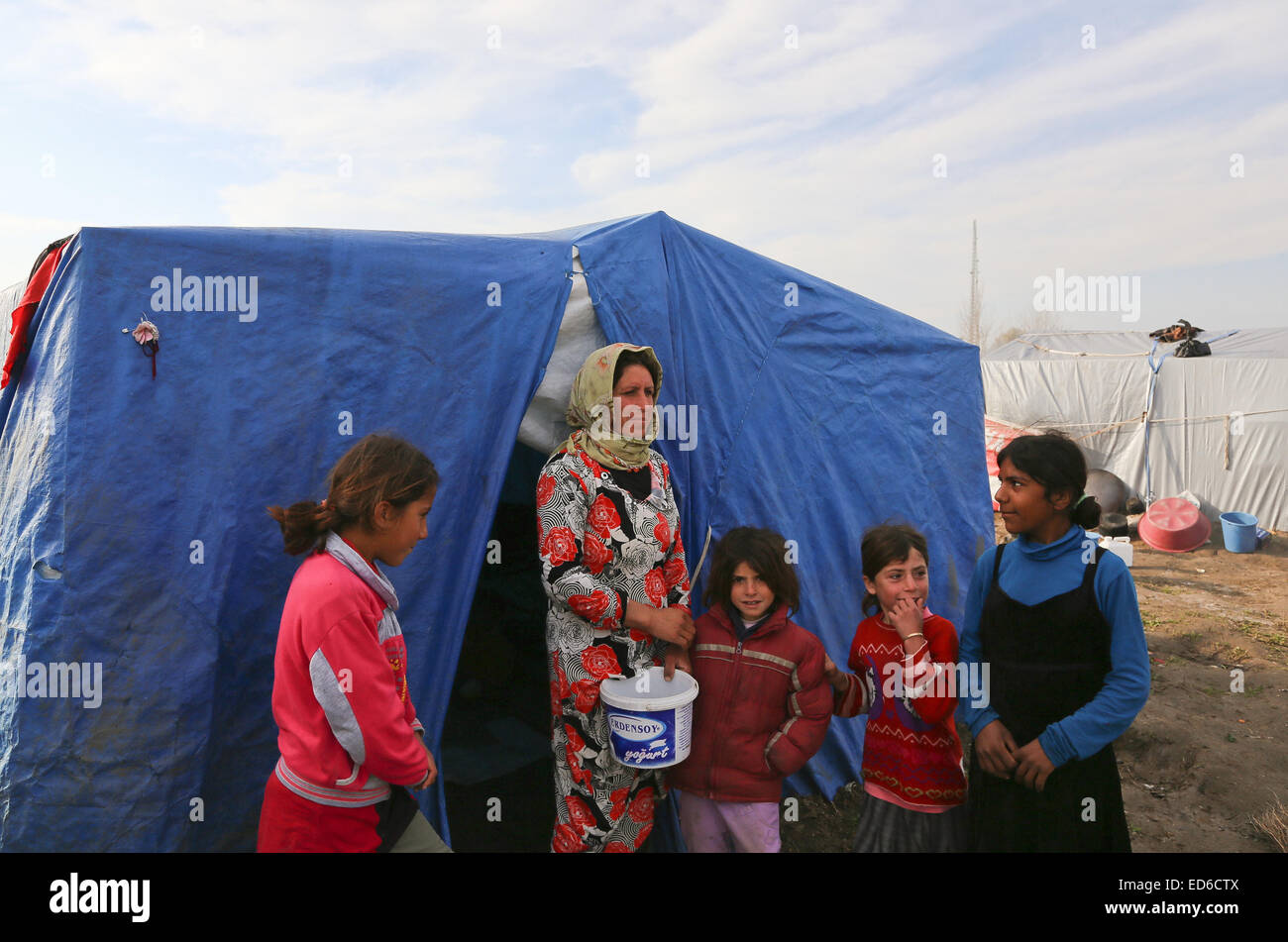 Family refugees from syria hi res stock photography and images Alamy