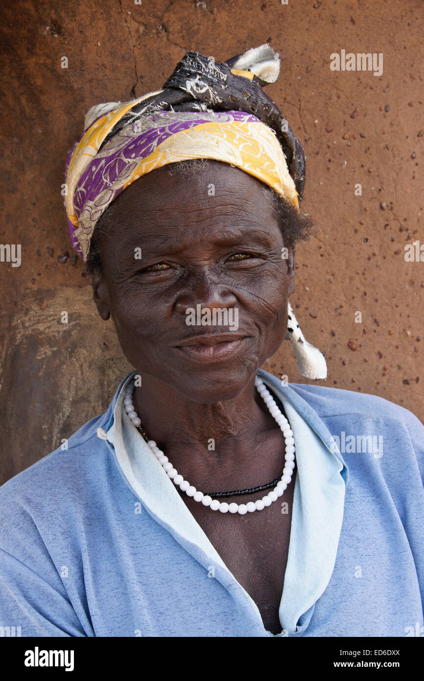Ghana tribal marks hi-res stock photography and images - Alamy