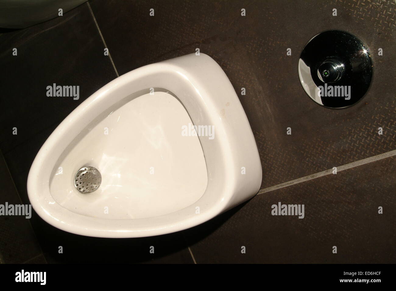 urinal, toilet, public place, club Stock Photo Alamy