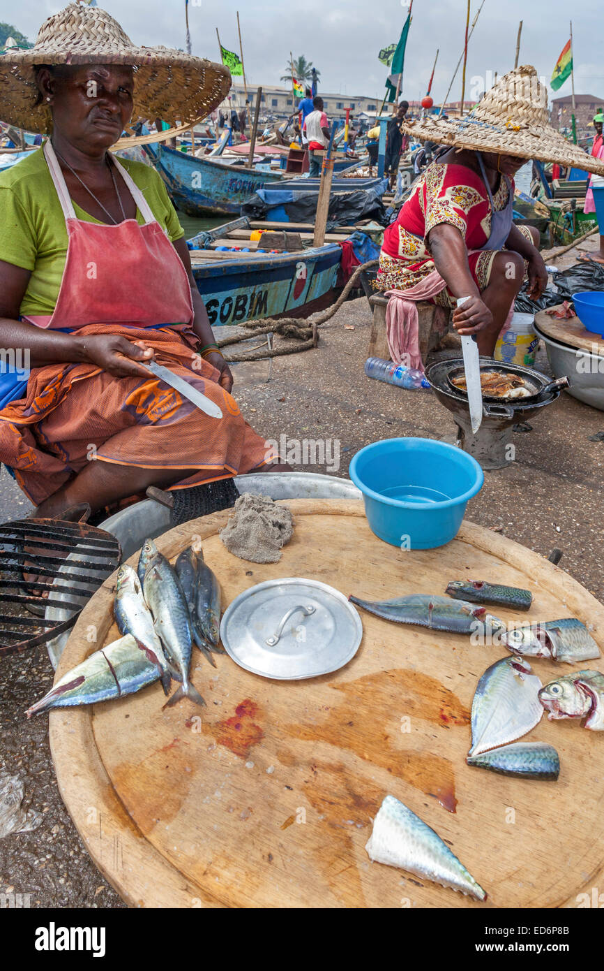 Fish market, Elmina, Ghana, Africa Stock Photo Alamy