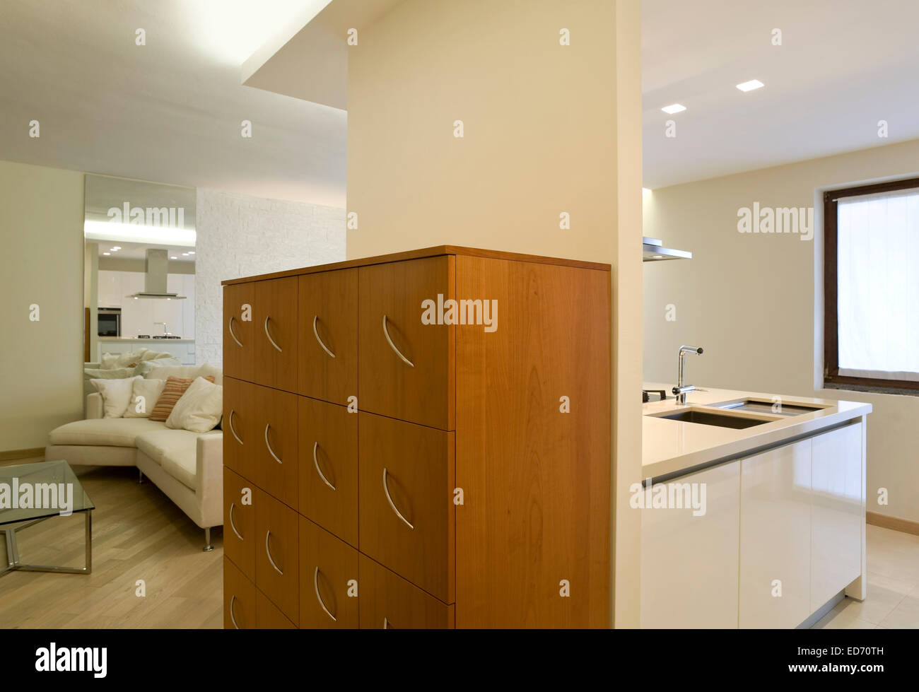 Foyer interior view hi-res stock photography and images - Alamy