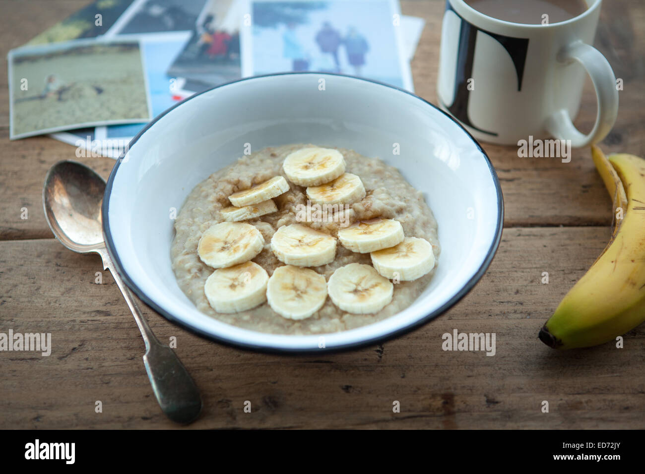 bowl of breakfast porridge Stock Photo Alamy