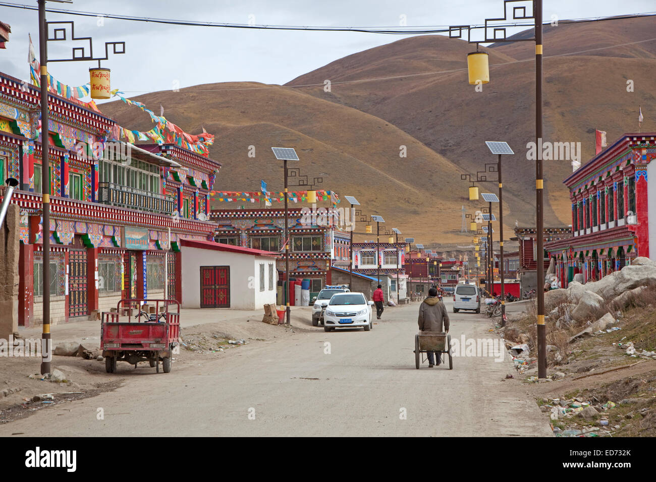 Colourful buildings in the village Zhuqing, Sichuan Province, China Stock Photo