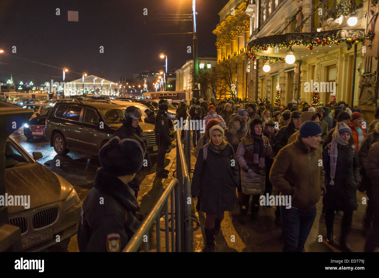 Moscow, Russia. 30th December, 2014. Protesters in Moscow, Russia on the 30th of December 2014 as oppostion leader Alexey Navalny was convicted Credit:  Elkhan Mamedov/Alamy Live News Stock Photo