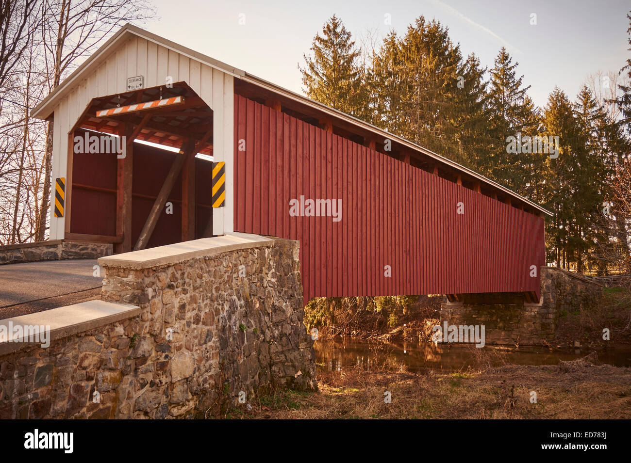 Covered Bridge, Lancaster County, Pennsylvania, USA Stock Photo