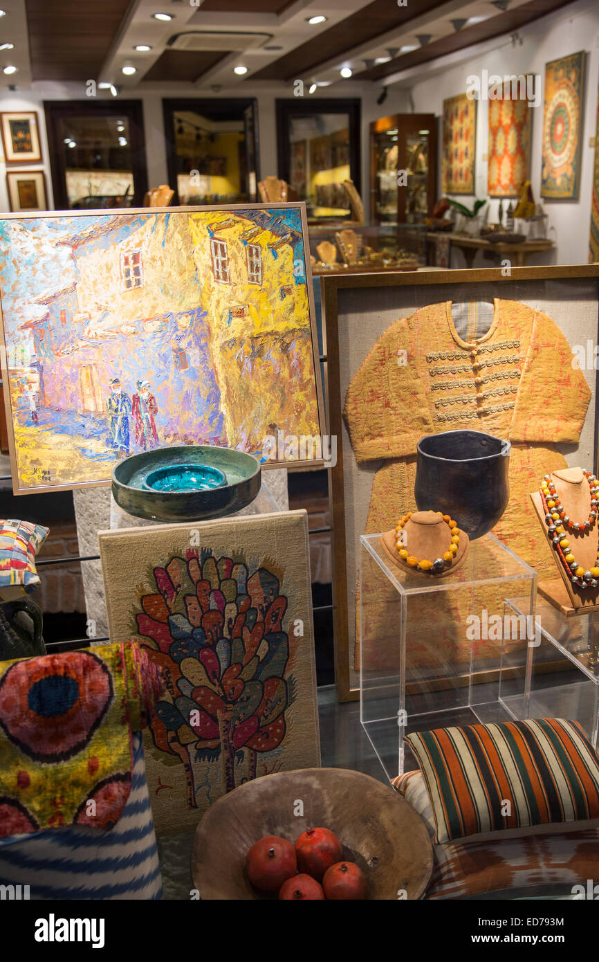 Traditional Turkish antiques, beads and paintings in souvenirs shop window in Istanbul, Republic of Turkey. Stock Photo