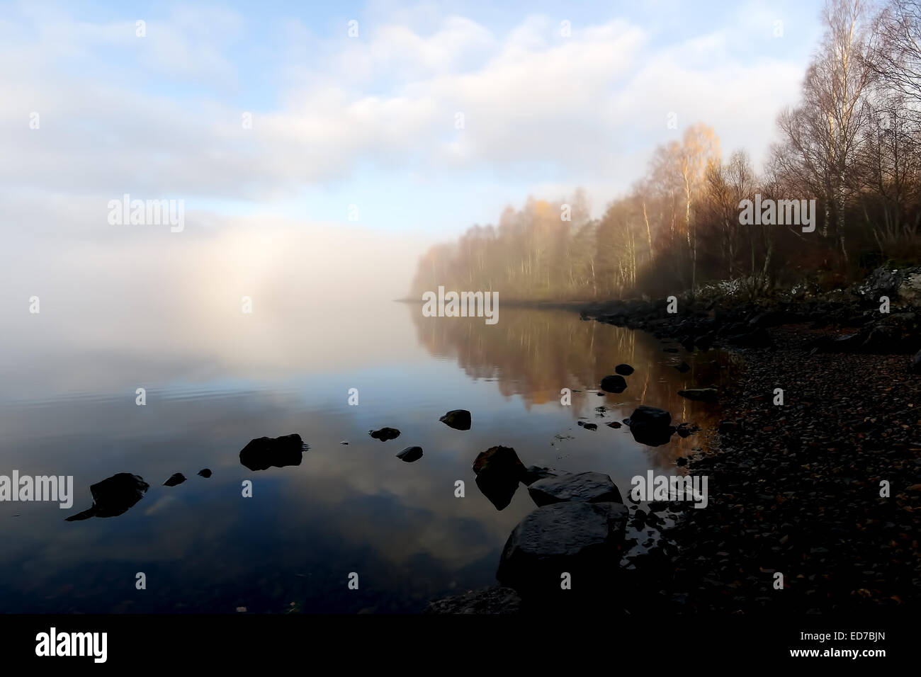 A very misty start at Loch Garry in the Highlands of Scotland Stock Photo