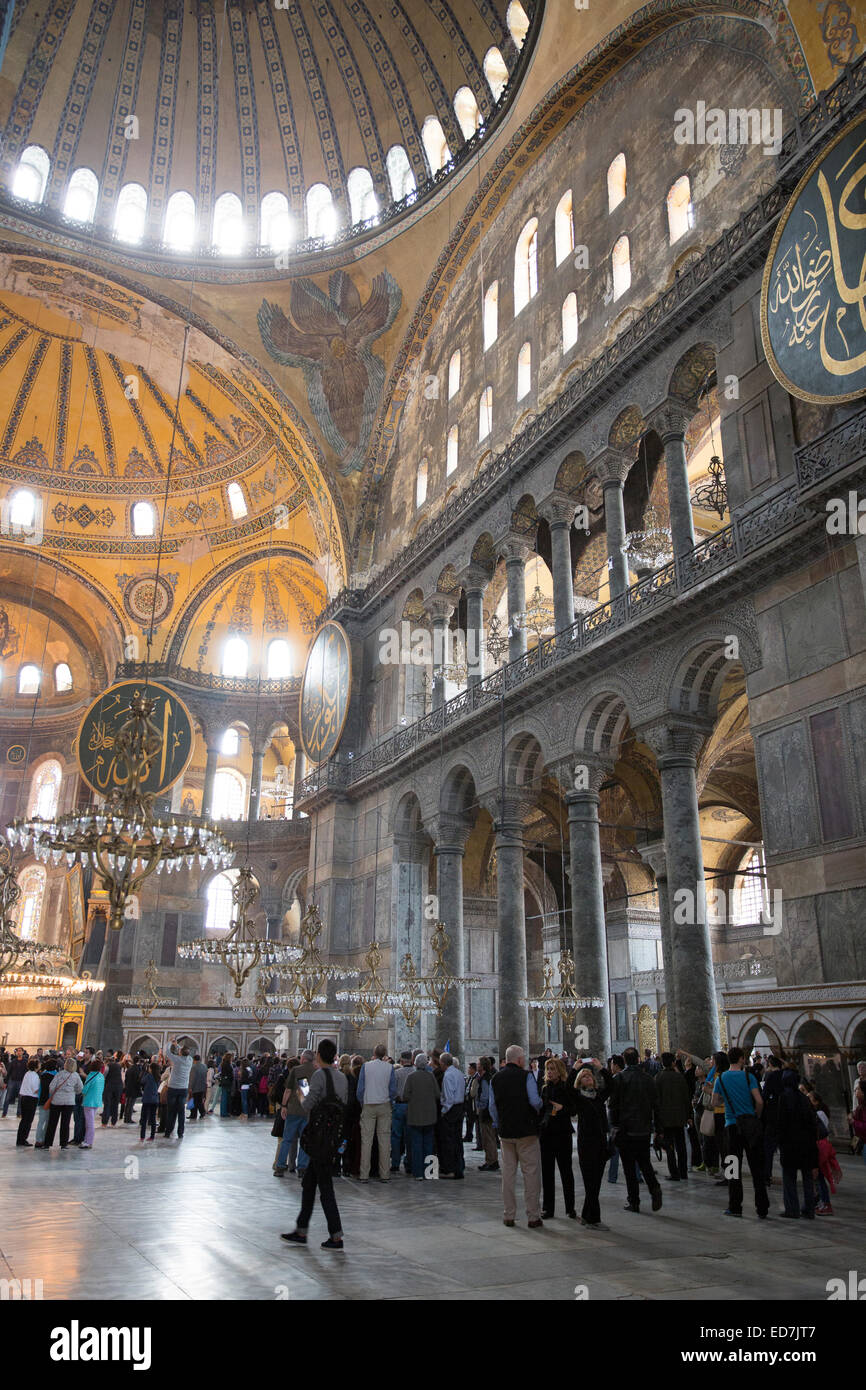 Tourists at Hagia Sophia, Ayasofya Muzesi, mosque museum former Greek Orthodox church in Sultanahmet, Istanbul, Turkey Stock Photo