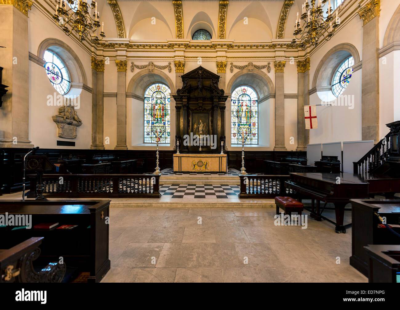 St Lawrence Jewry next Guildhall is a Church of England guild church rebuilt to the designs of Sir Christopher Wren following th Stock Photo