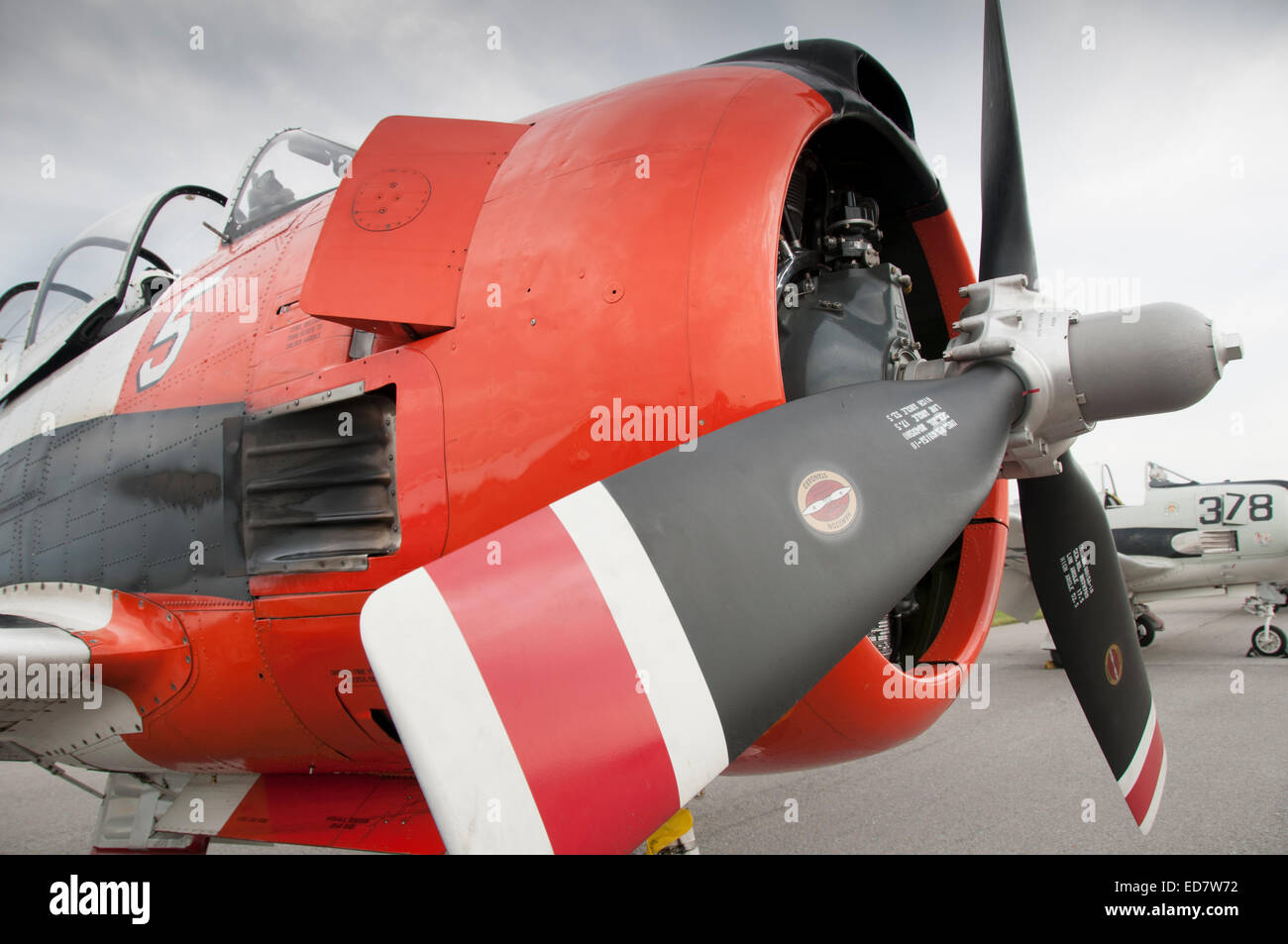 Prop plane engine Stock Photo - Alamy