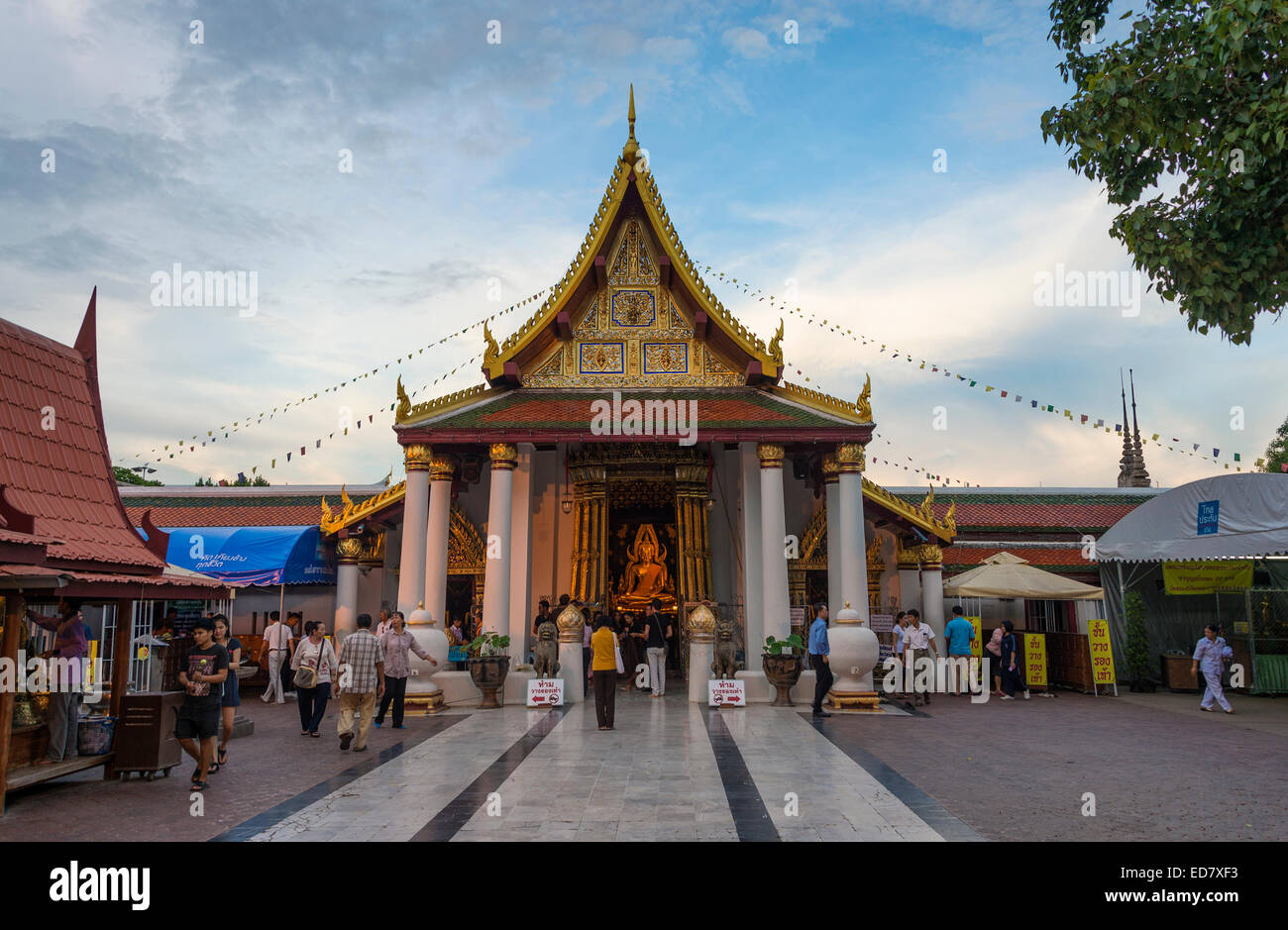 Wat Phra Si Rattana Mahathat, home of the famous Chinnarat Buddha statue in Phitsanulok, Thailand Stock Photo
