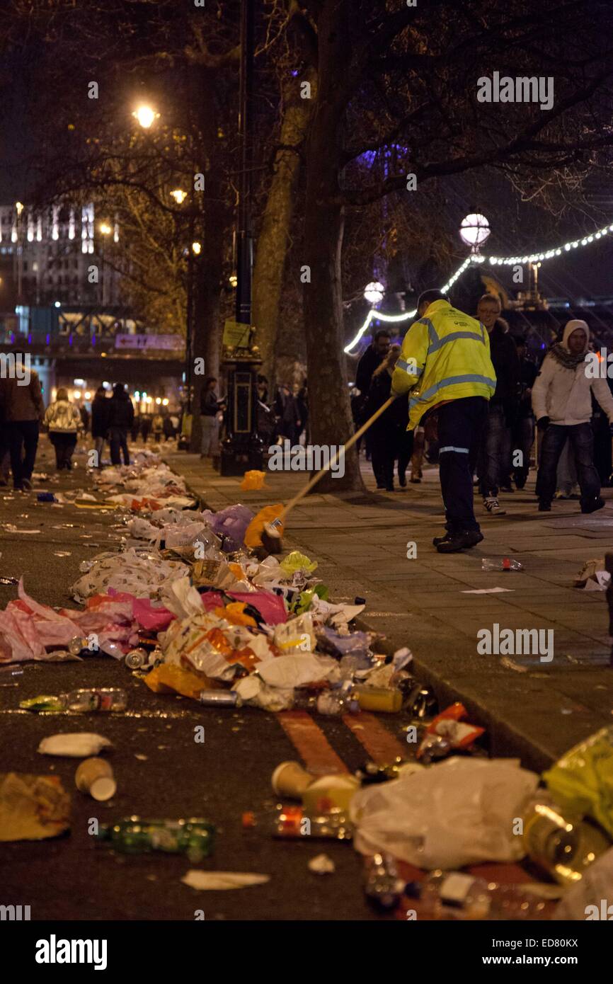London 2015 clean up operation hi-res stock photography and images - Alamy