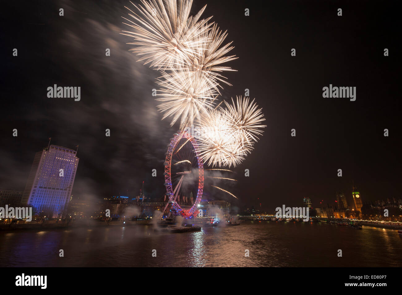 Central London, UK. 1st January, 2015. NYE 2014 firework display