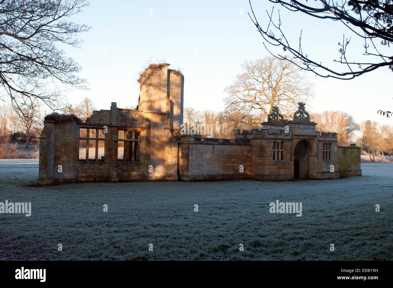 Gateway ruins, Toddington Manor, Gloucestershire, England, UK Stock