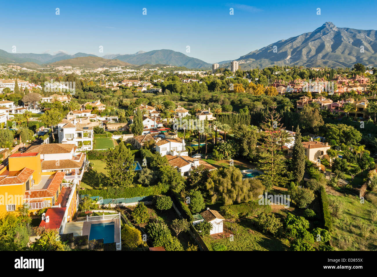 MARBELLA SPAIN INLAND FROM THE COSTA DEL SOL VIEW OF HOUSES AND APARTMENTS Stock Photo