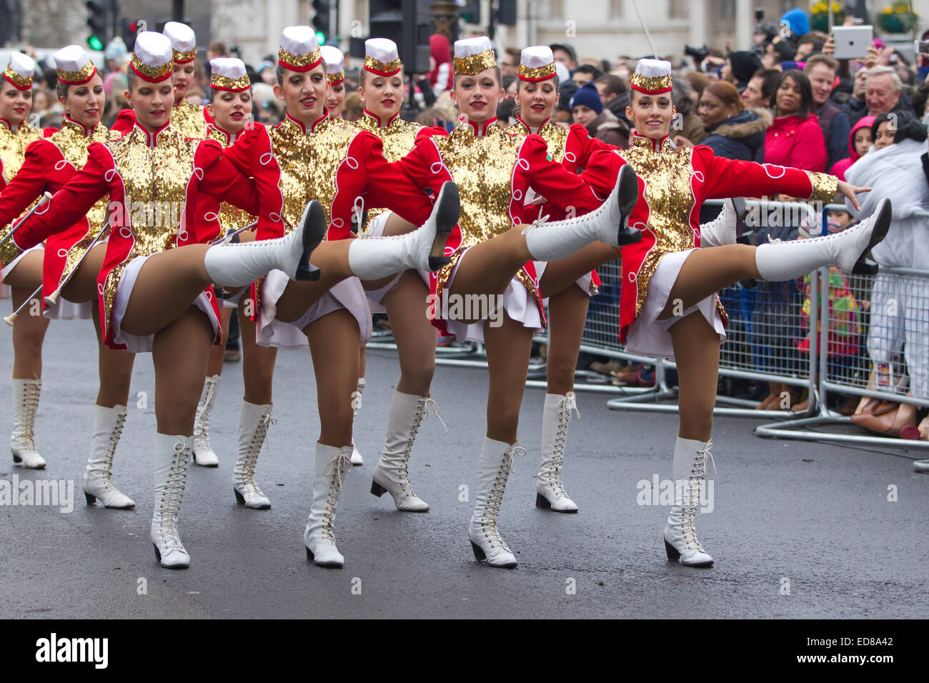 London, UK. 1st January, 2015. London's New Year's Day Parade 2015, London, England, UK Performers from Majorettes Golden Stars, Selci, Italy take part in the London's New Year's Parade 2015 with it's transport theme of 'London on the Move' featuring marching bands, dancers and a myriad of vehicles of all shapes and sizes. Credit:  Jeff Gilbert/Alamy Live News Stock Photo