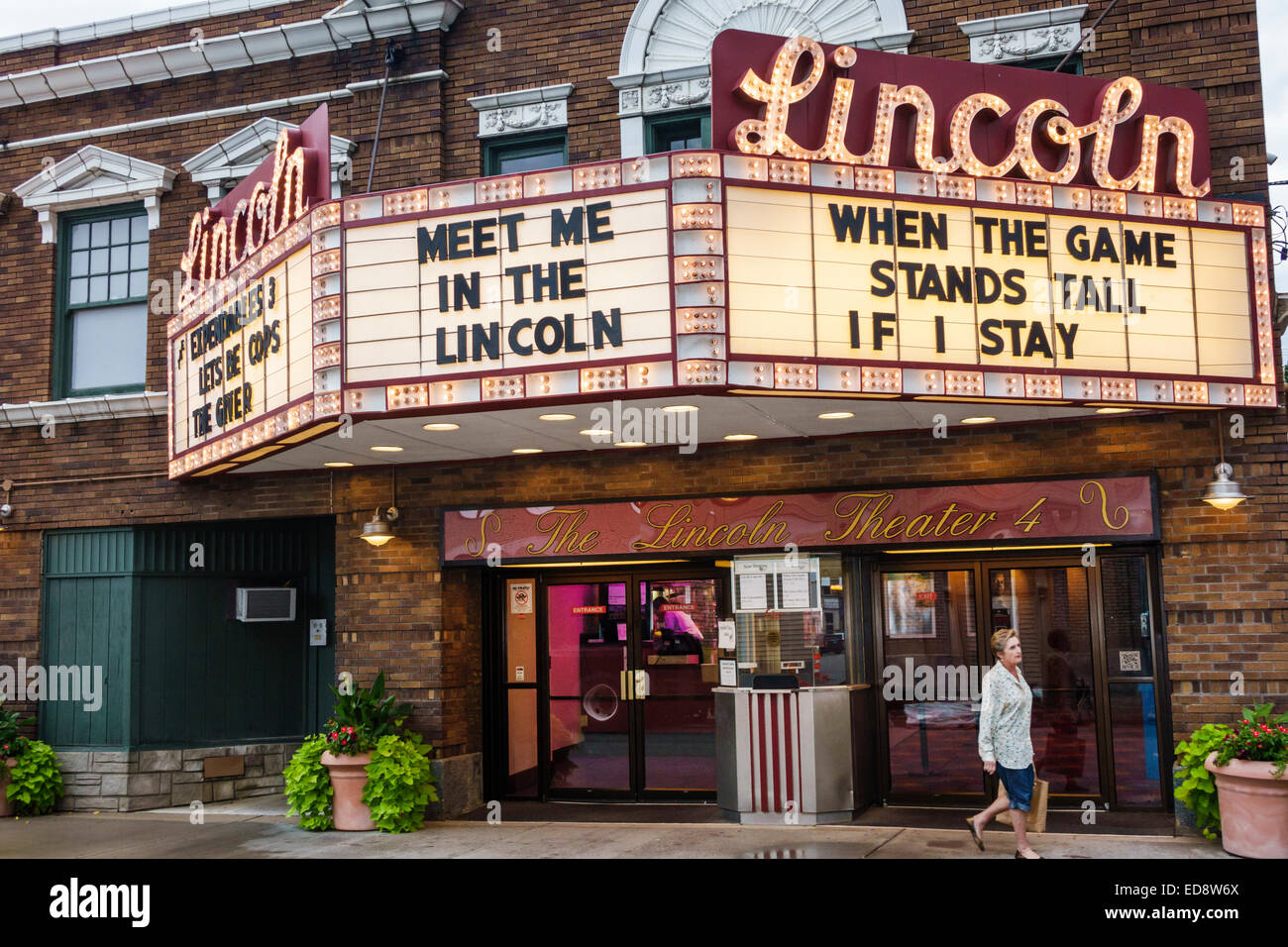 Illinois Logan County,Lincoln,Courthouse Square Historic District,Lincoln Theater 4,cinema,movie theater,theatre,entertainment,box office,marquee,woma Stock Photo