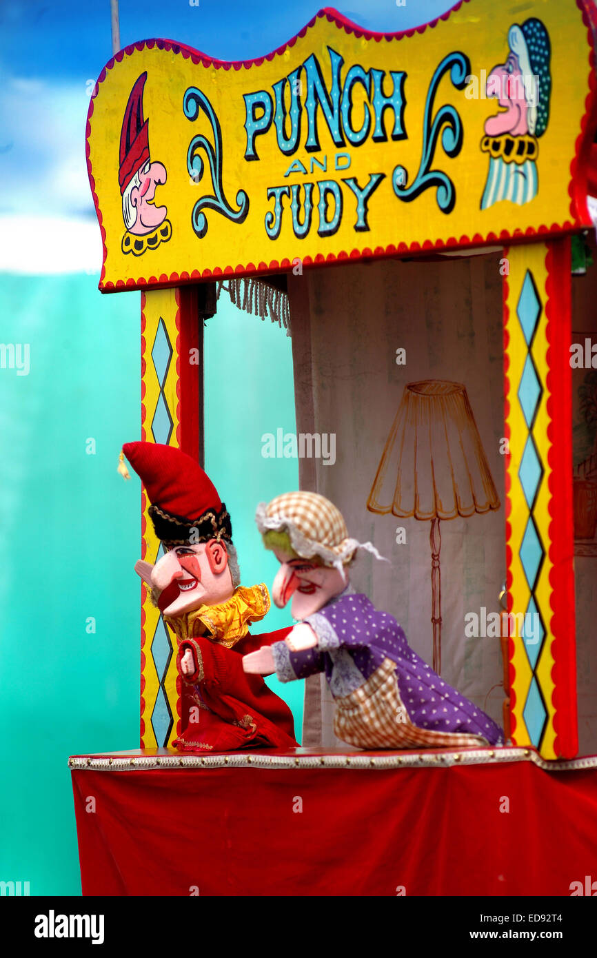 Punch and Judy show / Puppet show Stock Photo Alamy