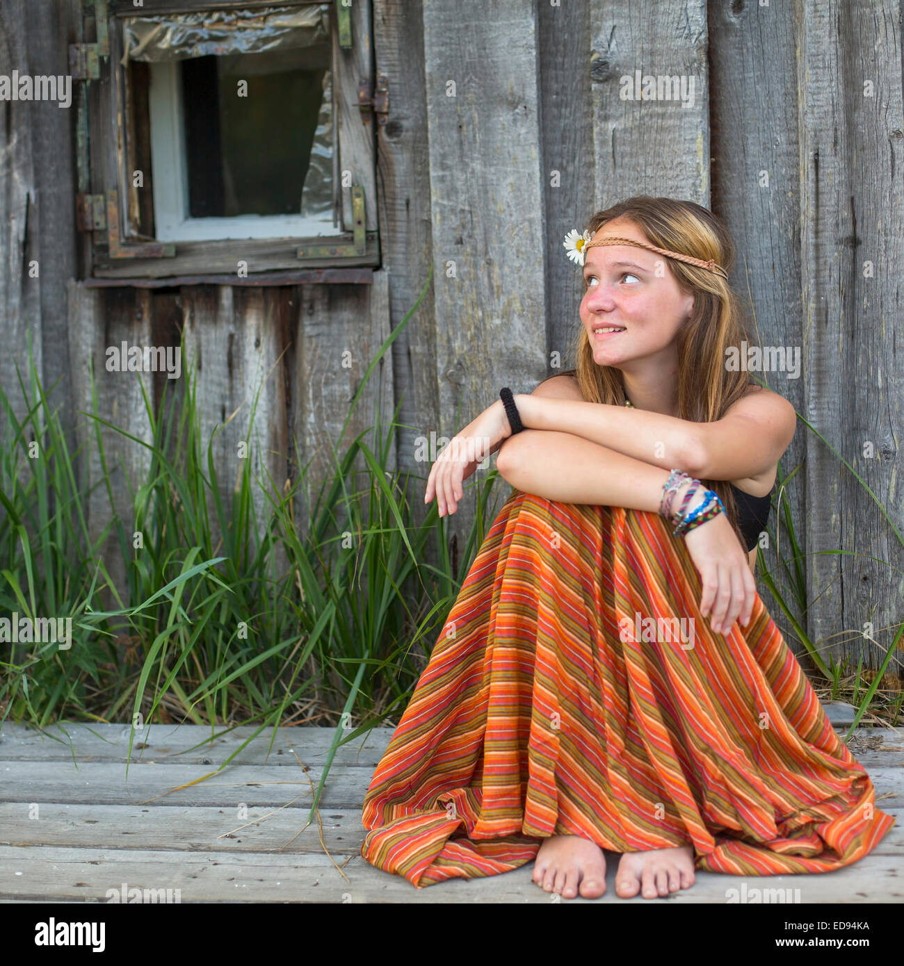 Girl hippies hi-res stock photography and images - Alamy
