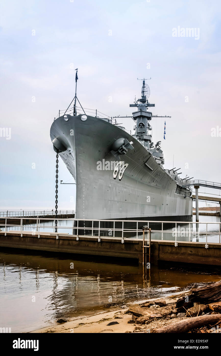 Battleship alabama in mobile al hires stock photography and images Alamy