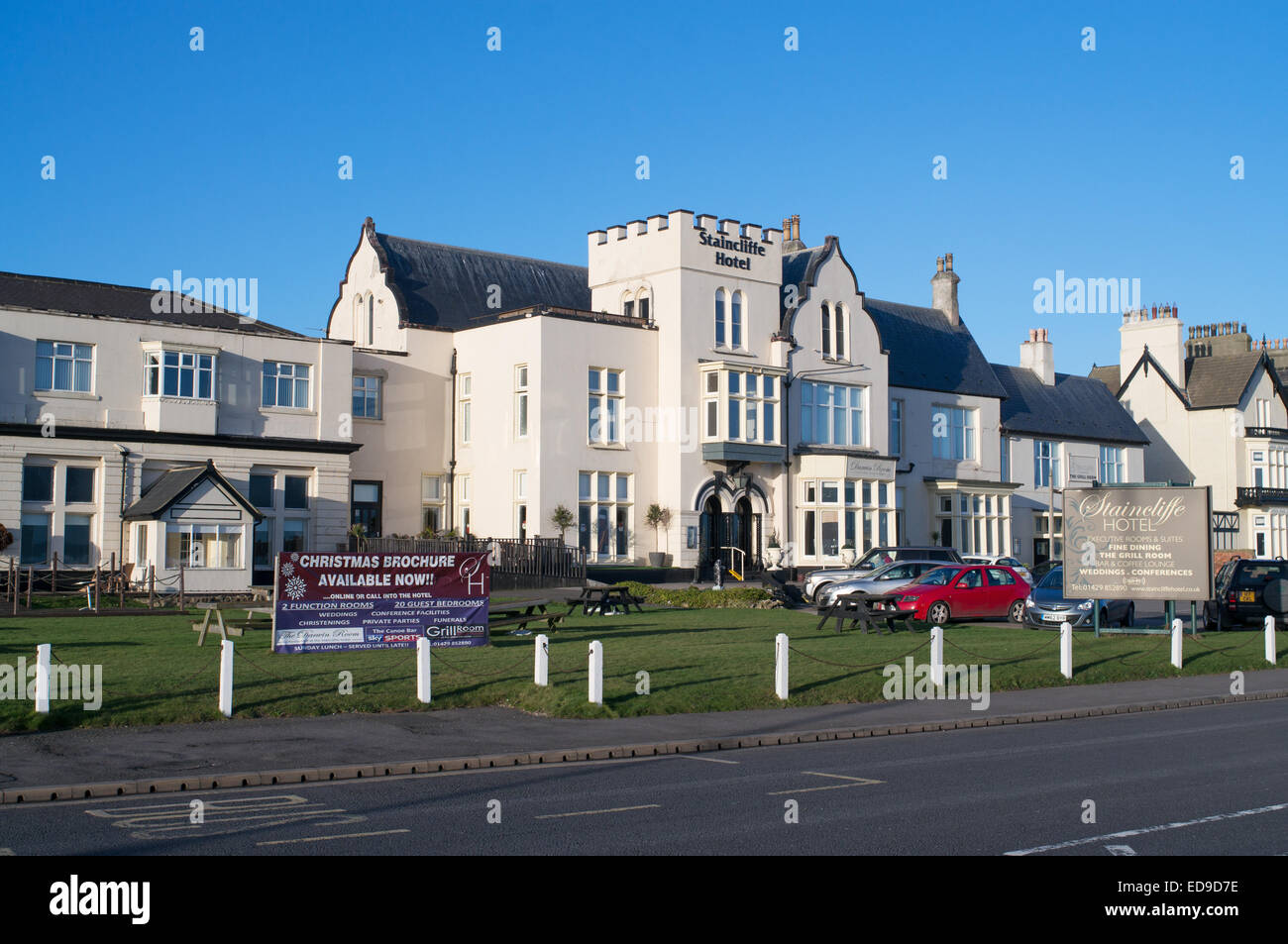 the staincliffe hotel on the seafront at seaton carew hartlepool north ED9D7E