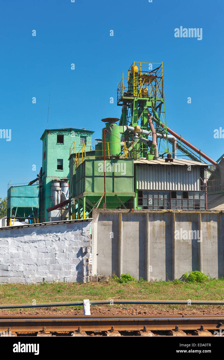 Reconstructed old grain elevator still in operation Stock Photo Alamy