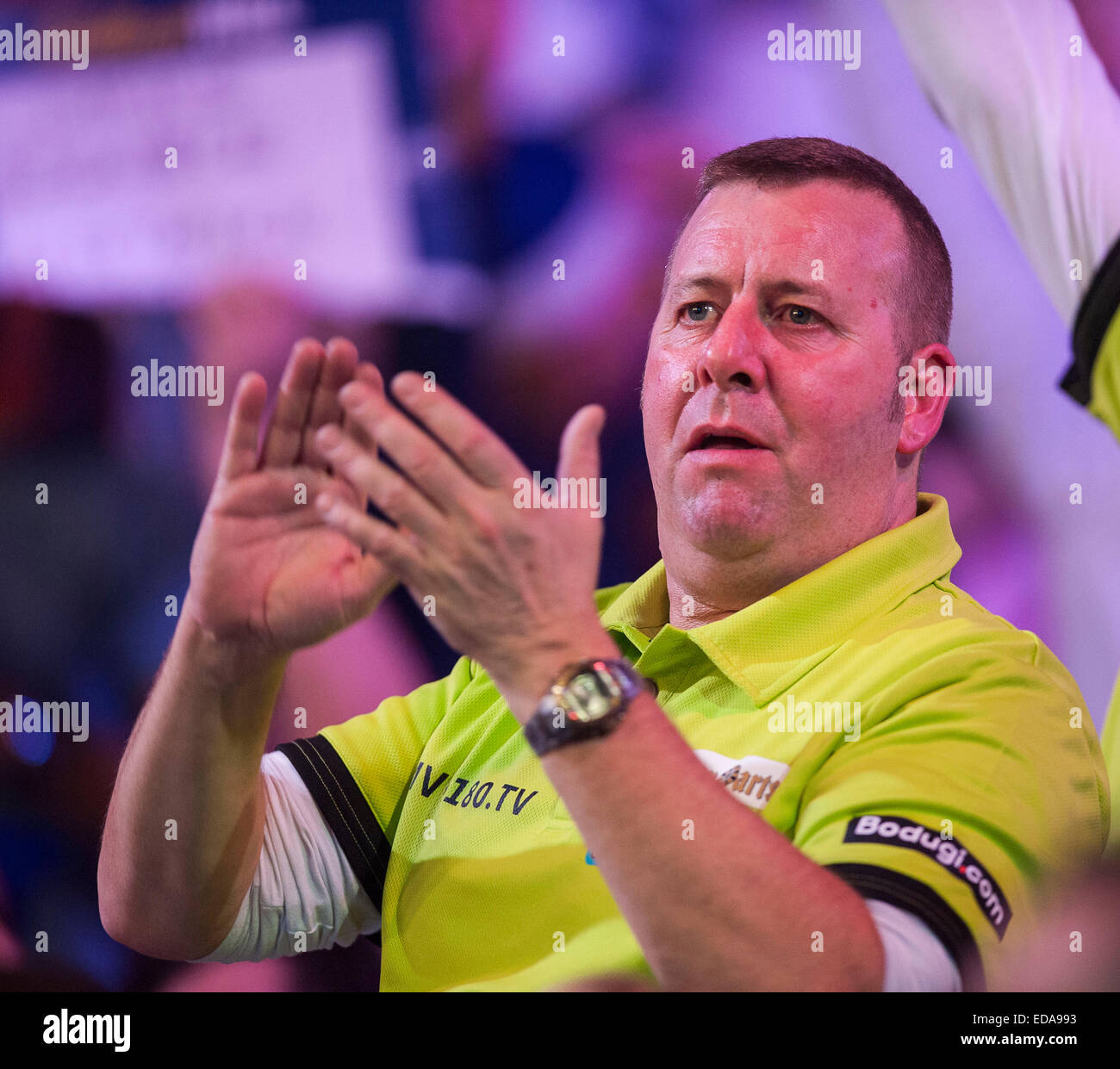 London, UK. 03rd Jan, 2015. William Hill PDC World Darts Championship. Semi Final Round. Darts