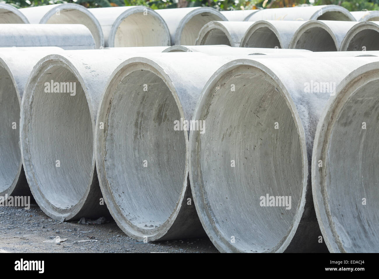 Concrete pipe hires stock photography and images Alamy