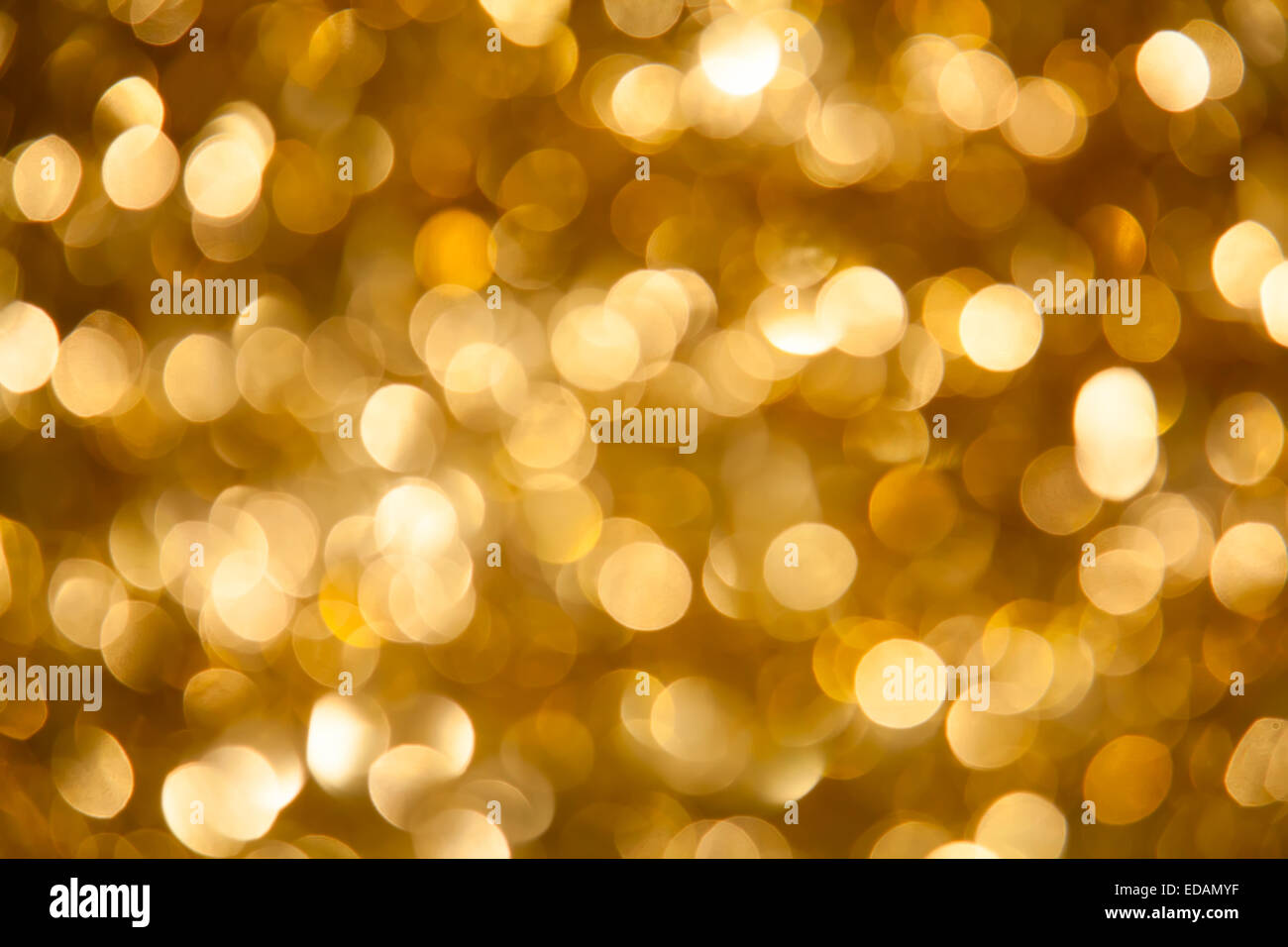 Highway road defocused light night tree hi-res stock photography and ...