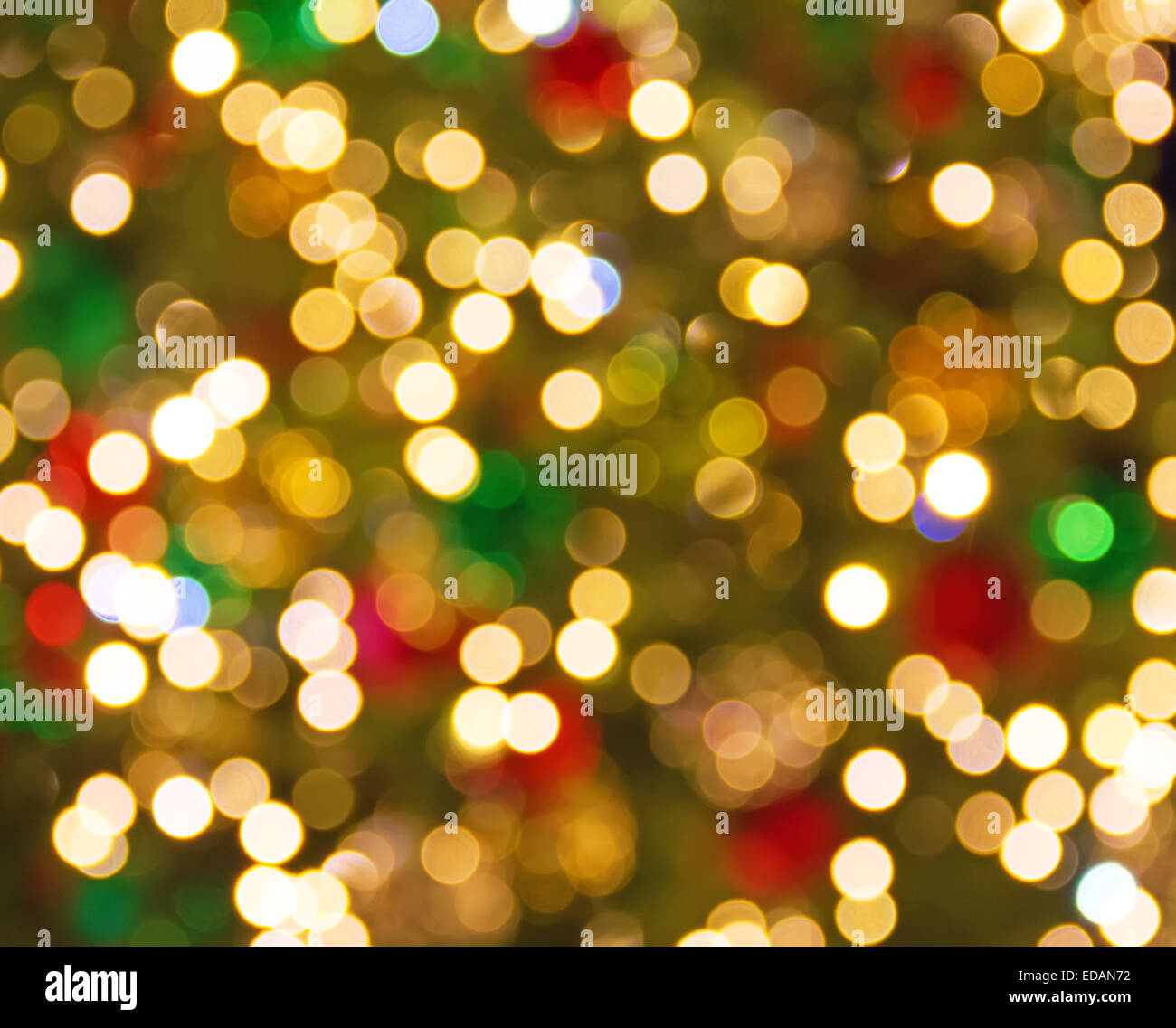 Highway road defocused light night tree hi-res stock photography and ...