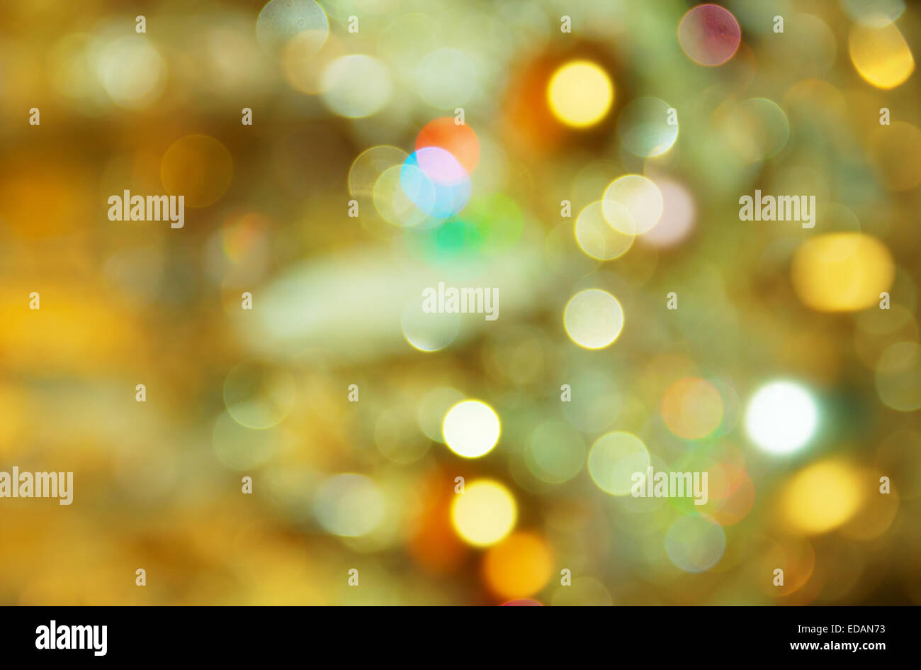 Highway road defocused light night tree hi-res stock photography and ...