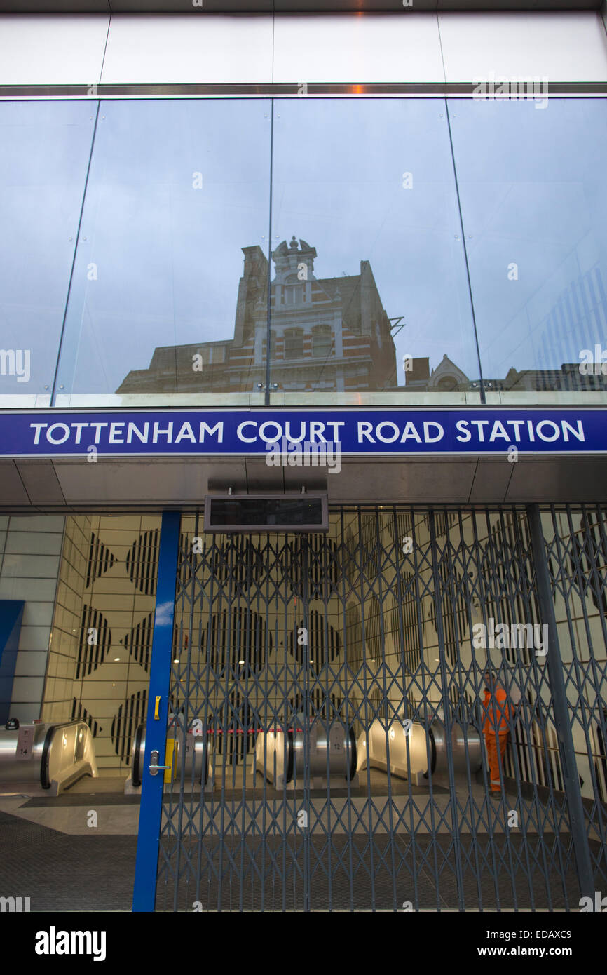 Tottenham Court Road Tube Station, redevelopment on the Northern Line