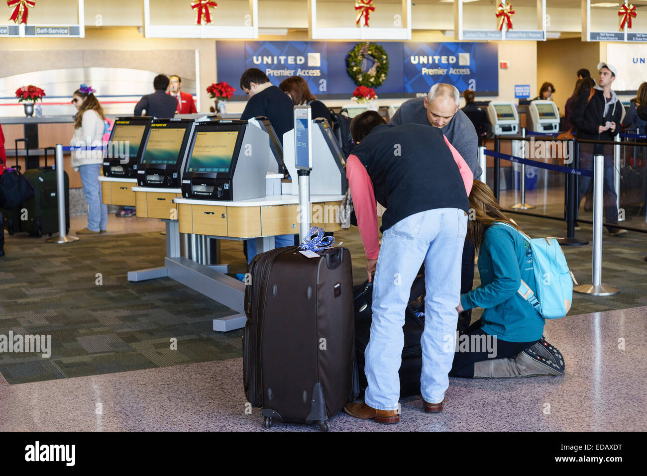 american airlines baggage search