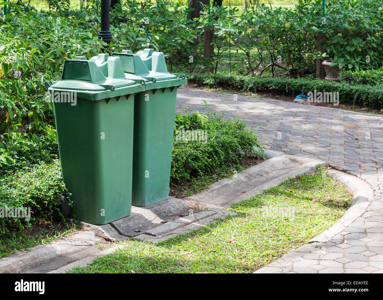 Green bin hires stock photography and images Alamy