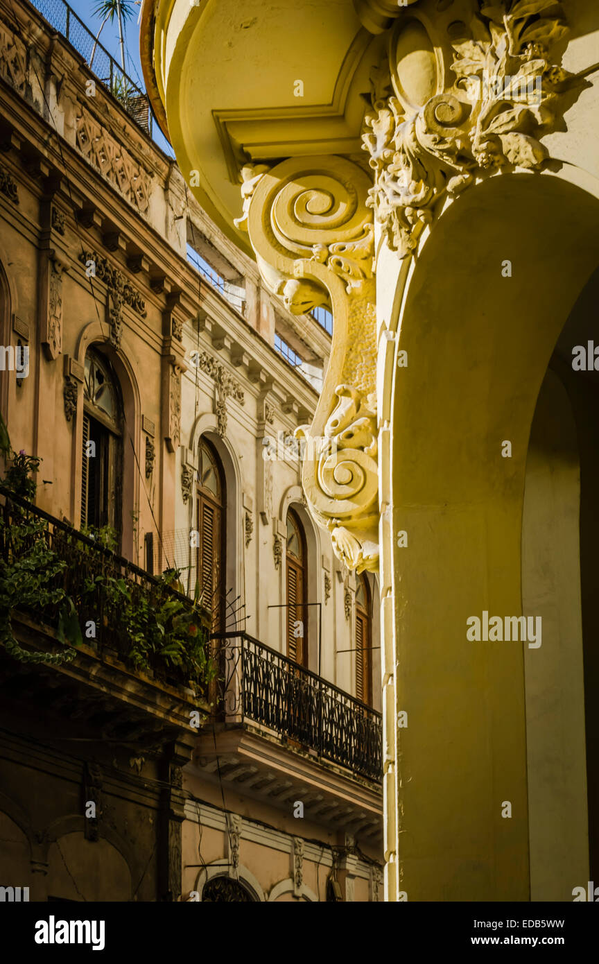 Architectural elements show beauty of Spanish style buildings in Old