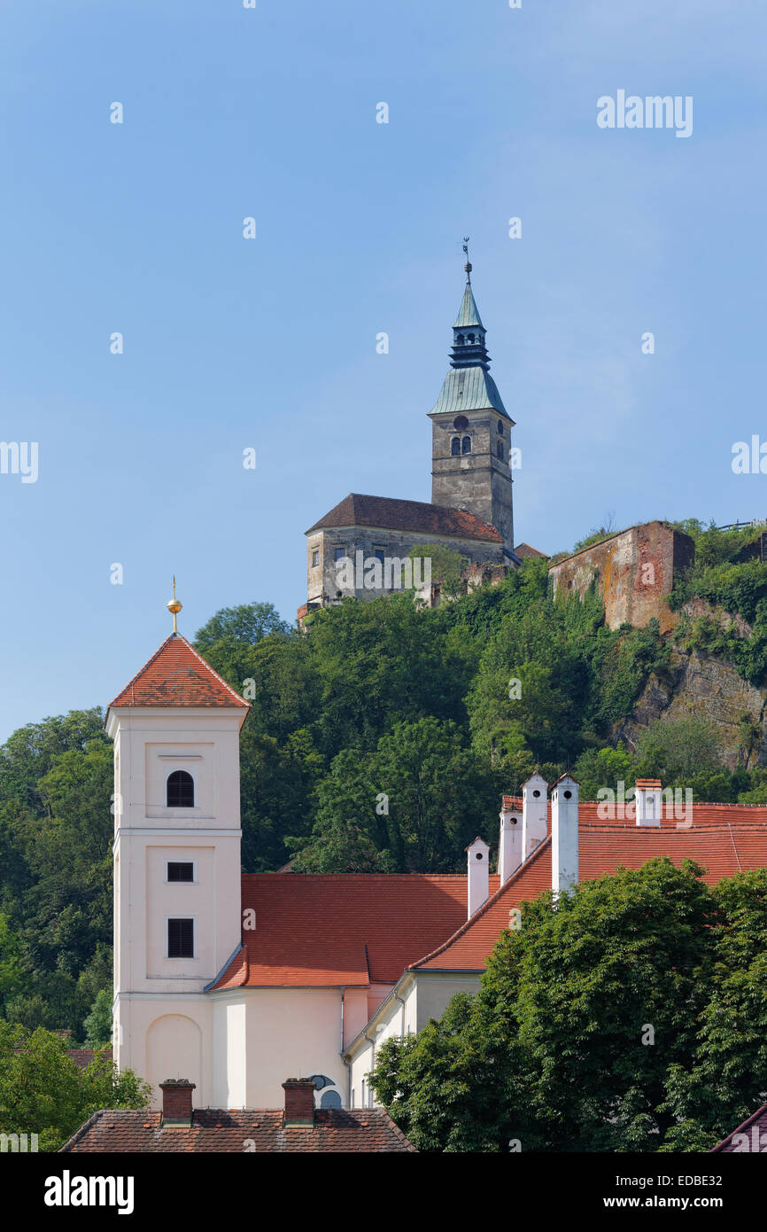 Monastery church and Burg Güssing castle, Stremtal valley, Southern Burgenland, Burgenland, Austria Stock Photo