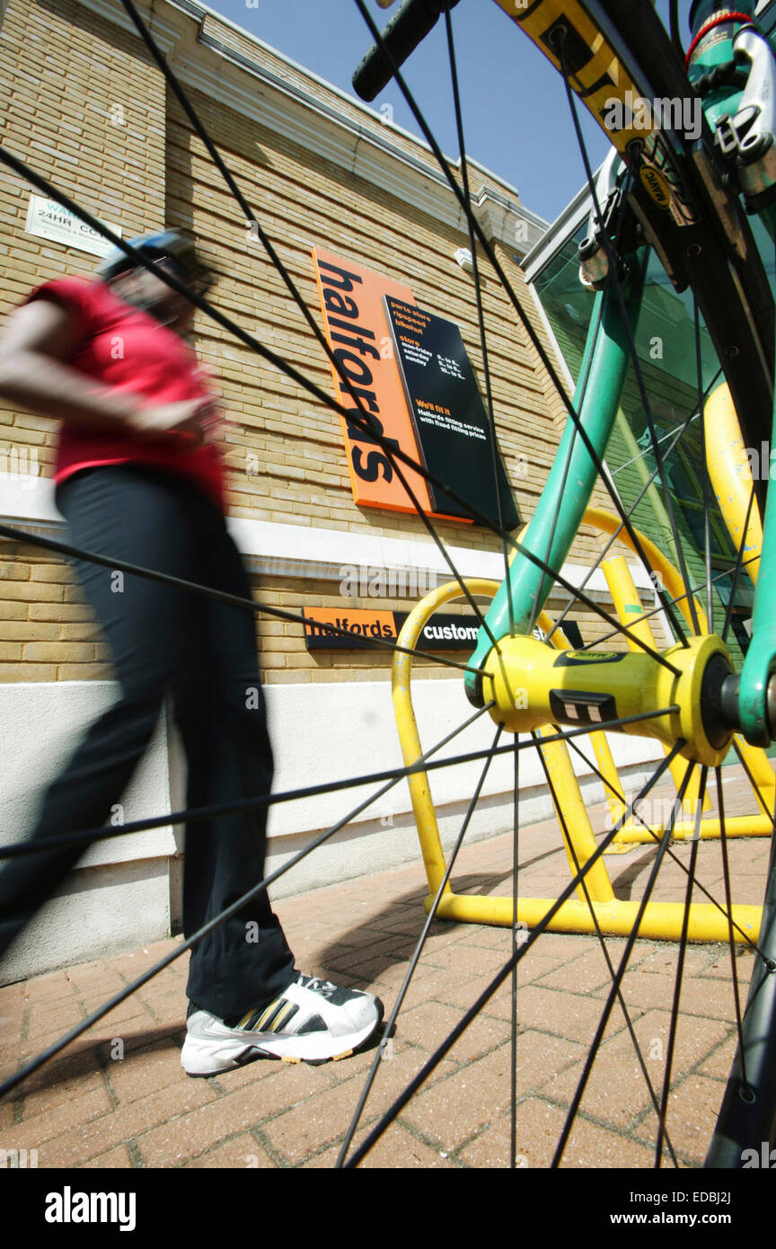 A Halfords store in London, June 8th 2005. David Parry/ newscast. Stock Photo