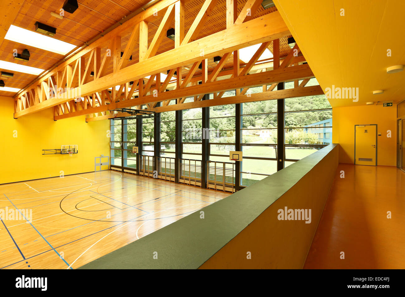 public school, interior wide gym Stock Photo Alamy