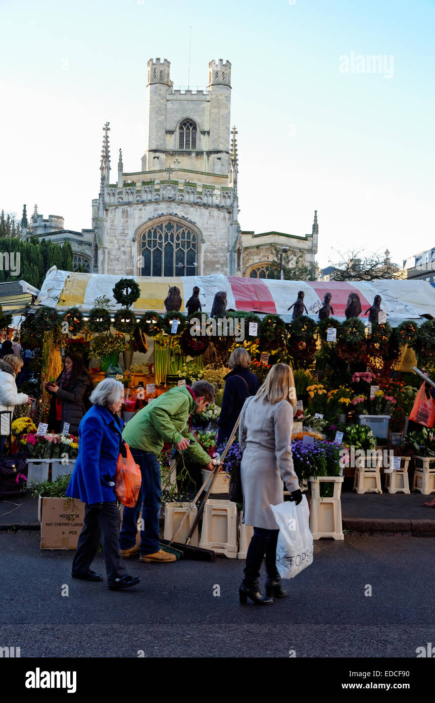 Cambridge christmas market hires stock photography and images Alamy