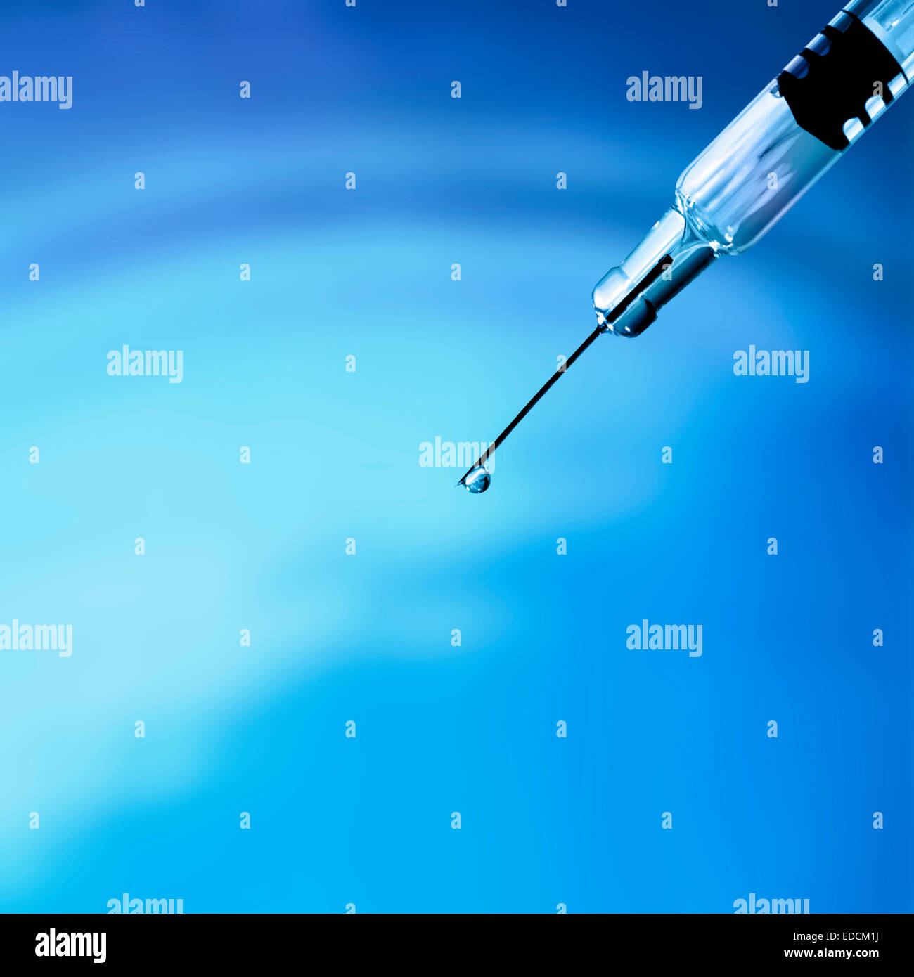 Hypodermic syringe - used to administer drugs by intravenous or intramuscular injection Stock Photo