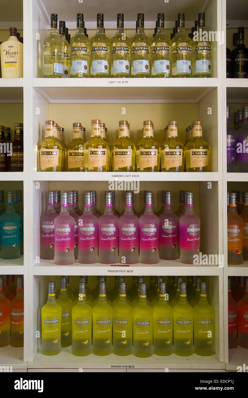 Bottle cruzan rum hires stock photography and images Alamy